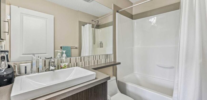 LUXURY TOWNHOME – 2 Bed, 2.5 Bath in Aspen